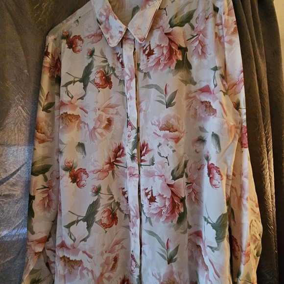 Express Tops - Floral Women Blouse (Express)